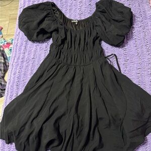 Chic Black Puff Sleeve Dress